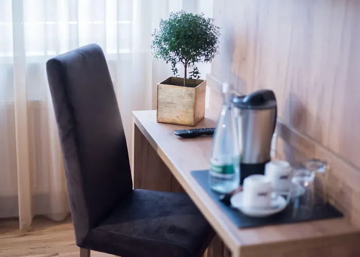 酒店 Leo 埃根斯泰因-列奥波德港